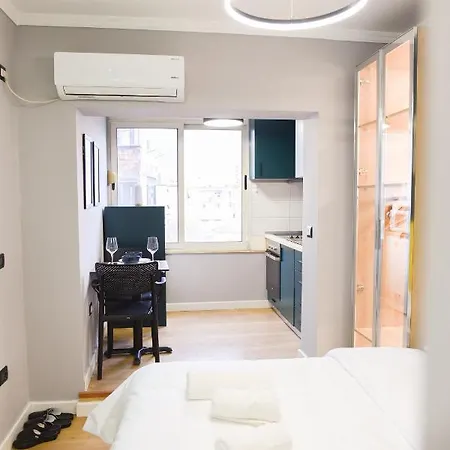 Apartment Center 10 - Way *