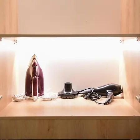 Center 10 - Way Apartment