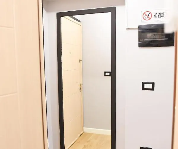 Matisse No10 - Center With Parking דירה